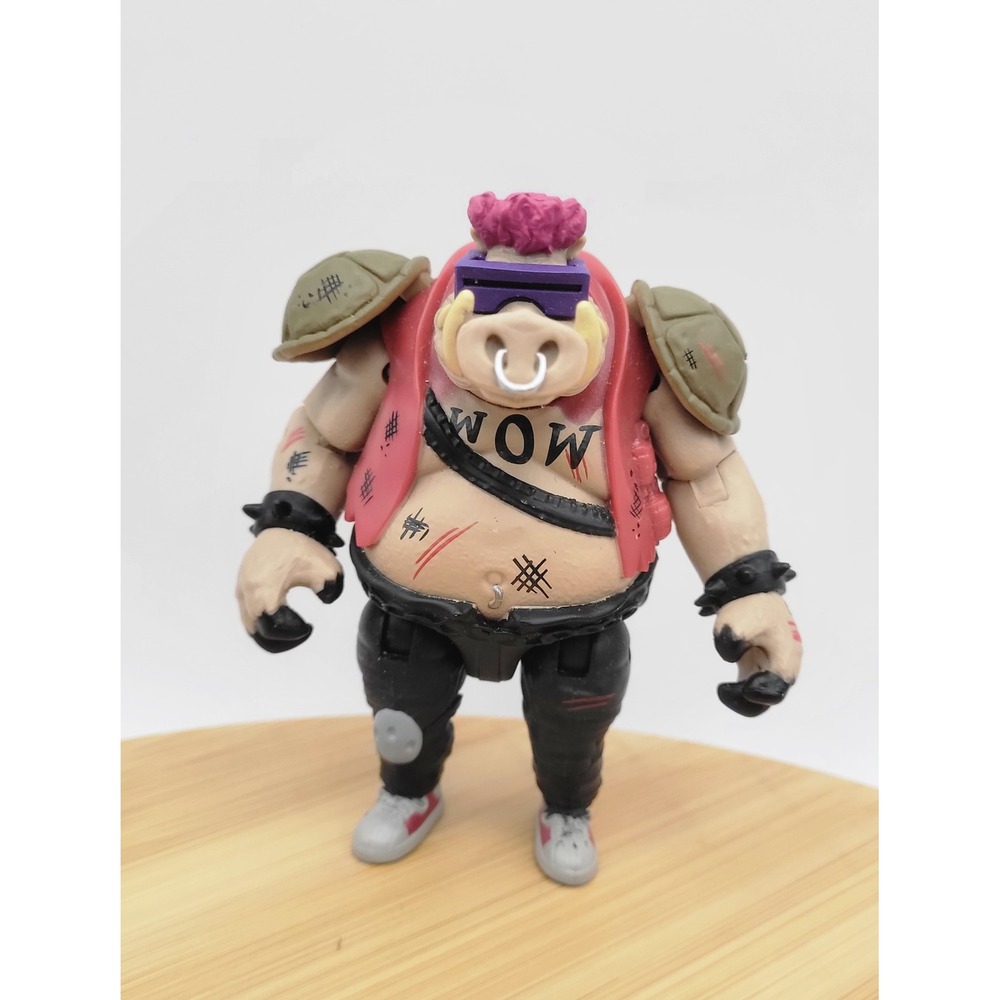 Playmates TMNT Mutant Mayhem Bebop Action Figure 4.5 Inch 2023 Punk Rock Pig